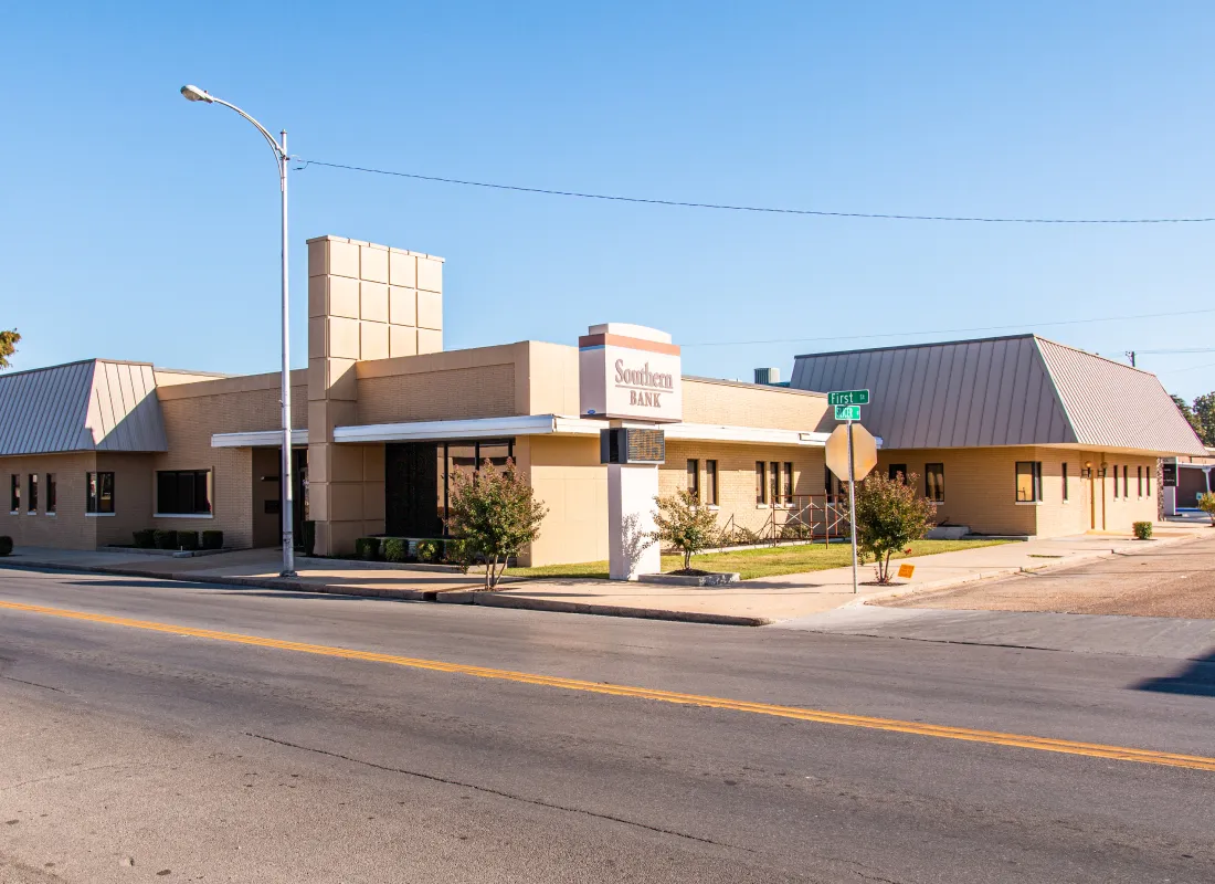 Southern Bank building in Kennett, MO