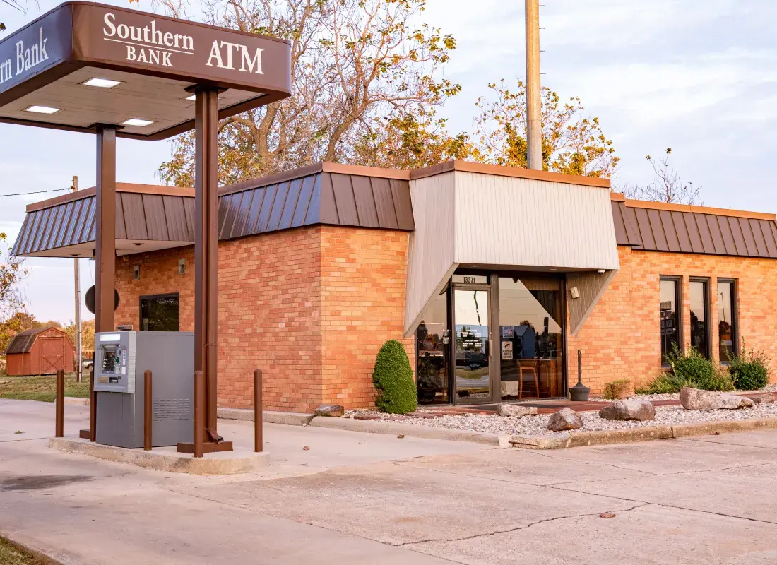 Southern Bank building in Qulin, MO