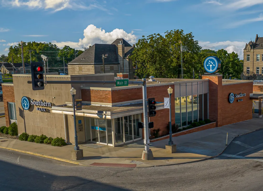 Southern Bank building in Trenton, MO