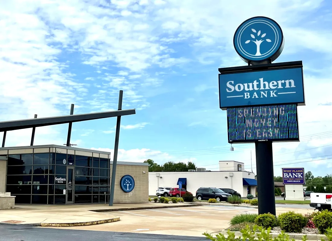 Southern Bank building in West Plains, MO