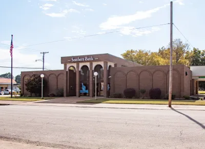 Southern Bank building in Bald Knob, AR