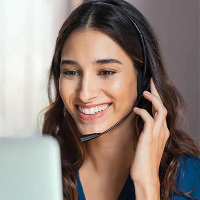 Customer Care Center specialist