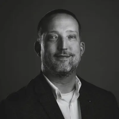 Photo of Dustin Hawkins