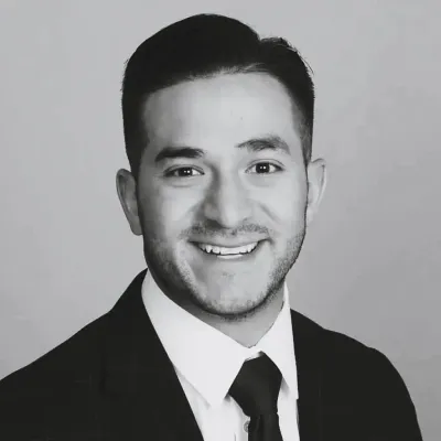 Jose Porras: Commercial Lender’s headshot